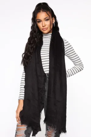 A Subtle Touch Scarf - Black