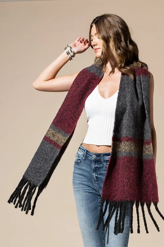 GIANT PLAID OBLONG SCARF WITH FRINGE