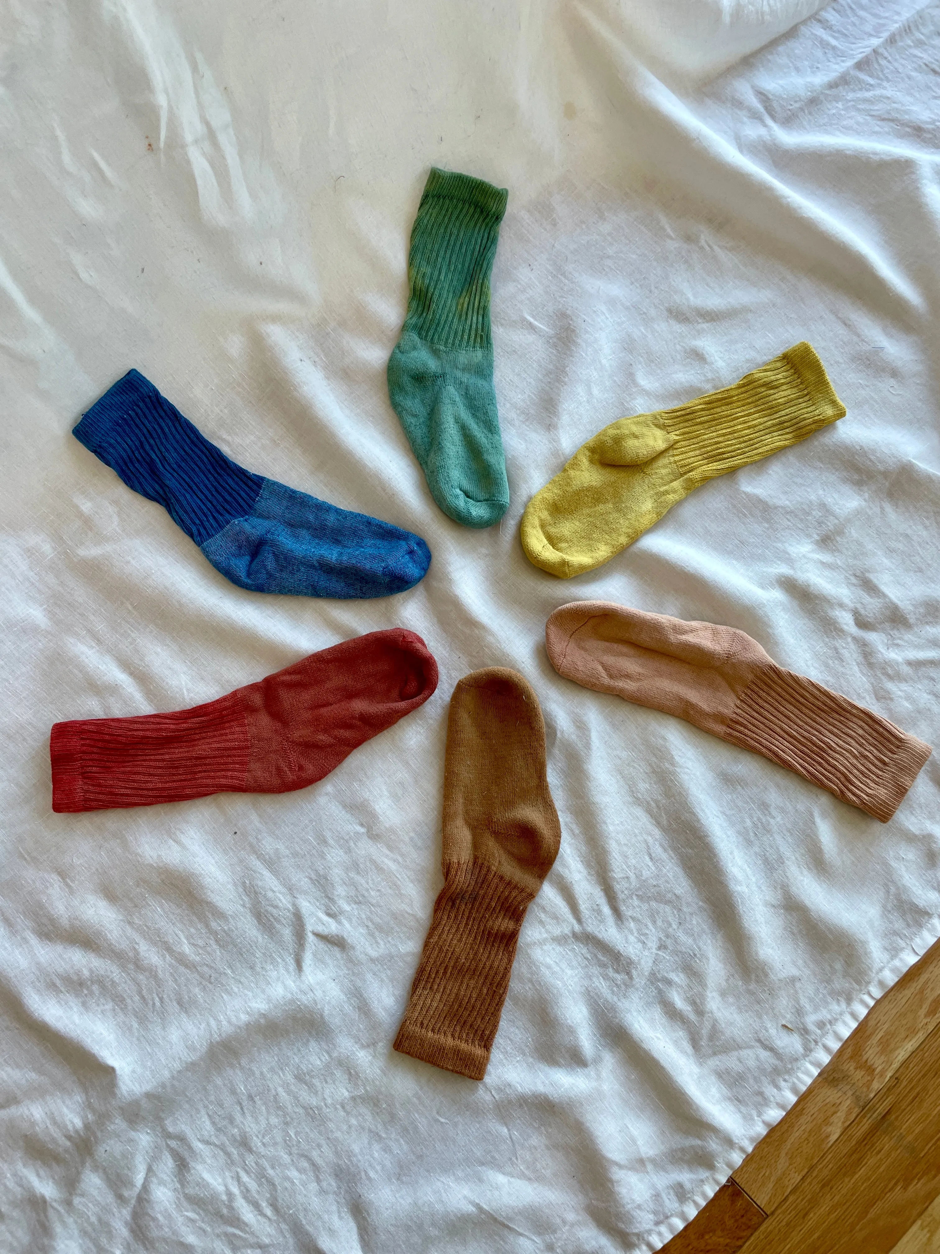 Rust Organic Cotton Plant Dyed Socks