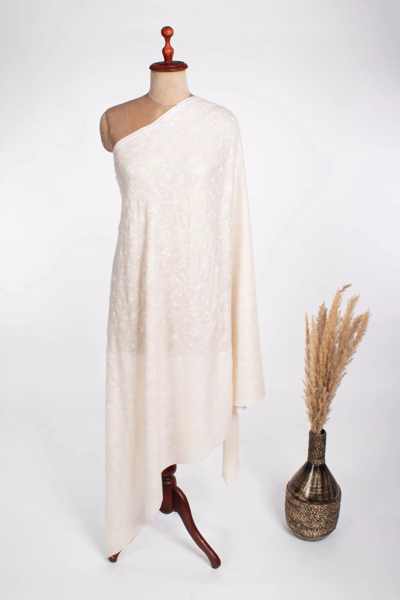 White with White Kashmiri Pashmina Shawl - AJO