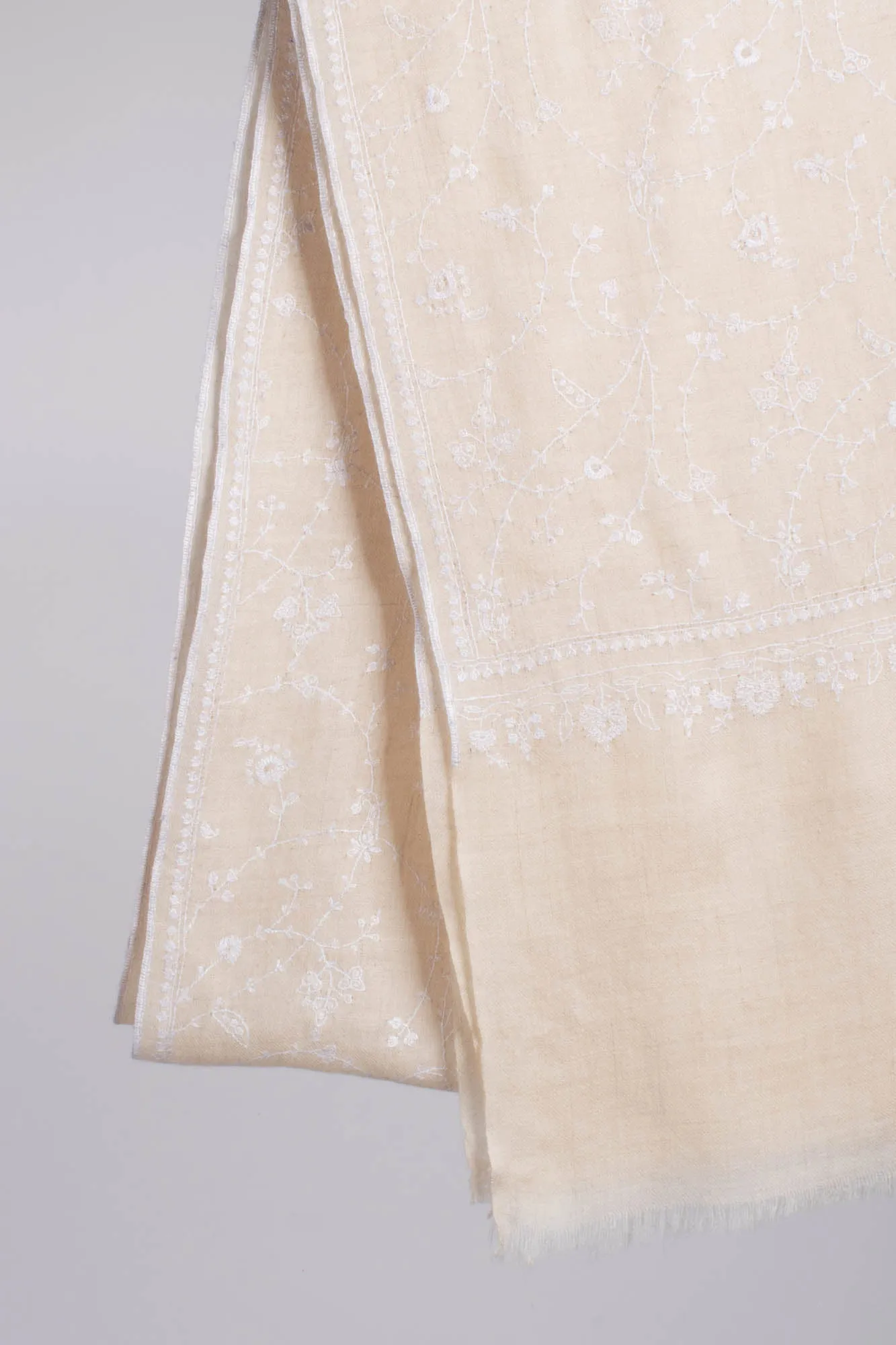 White with White Kashmiri Pashmina Shawl - AJO