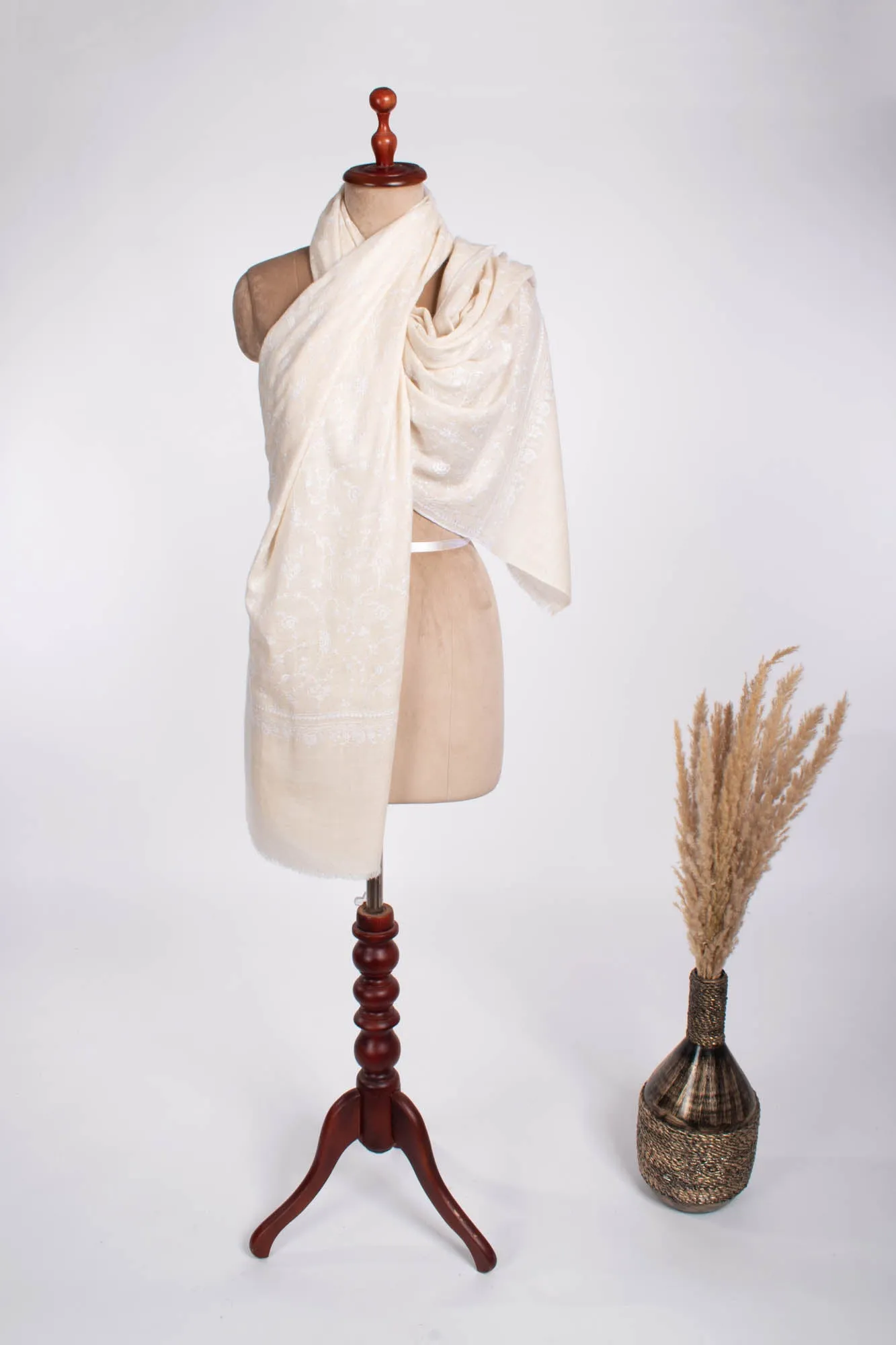 White with White Kashmiri Pashmina Shawl - AJO