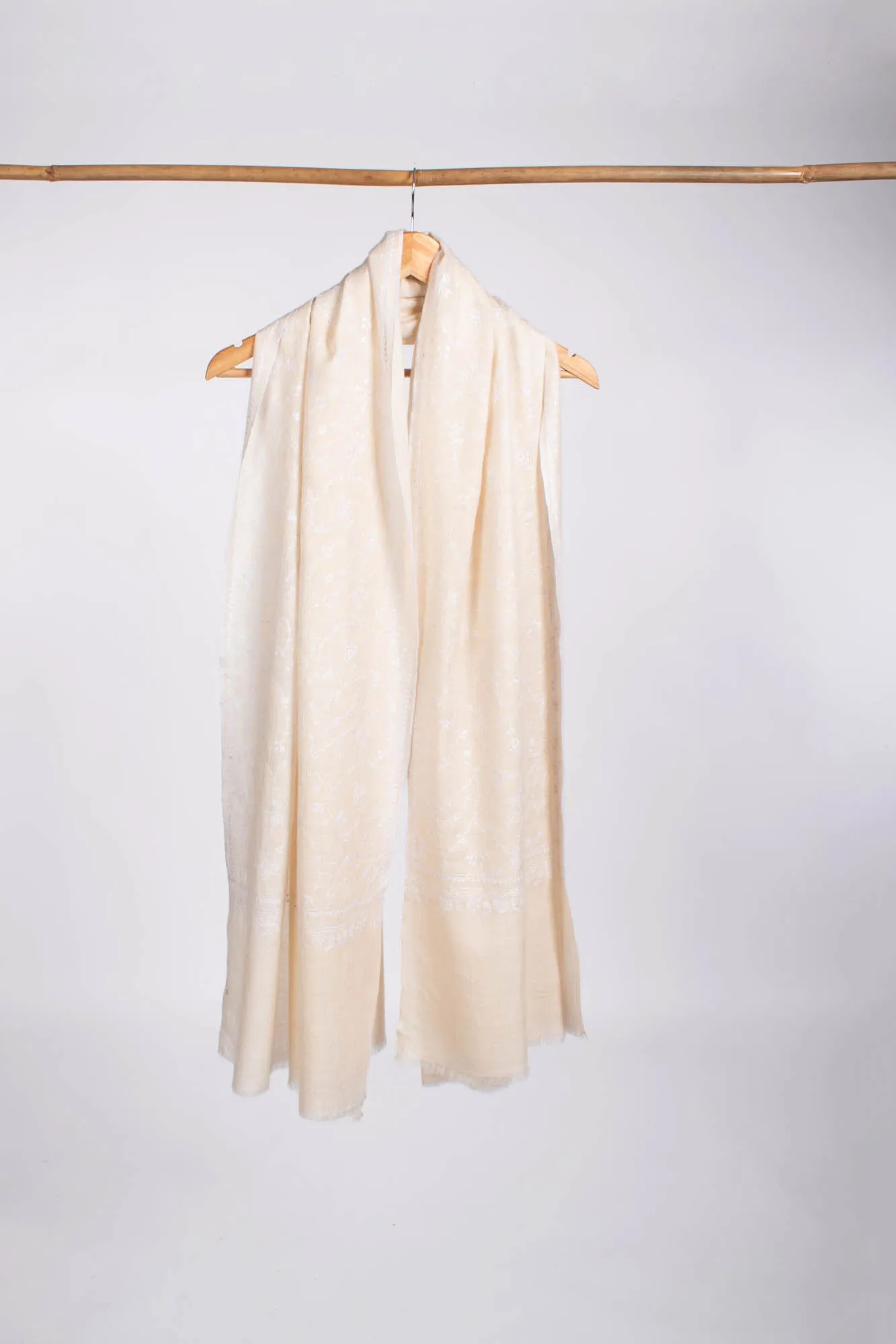 White with White Kashmiri Pashmina Shawl - AJO